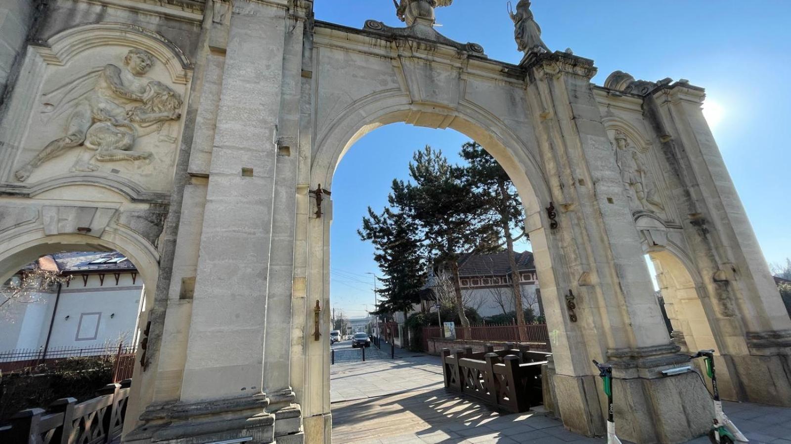 La Poarta Cetatii Villa Alba Iulia Bagian luar foto